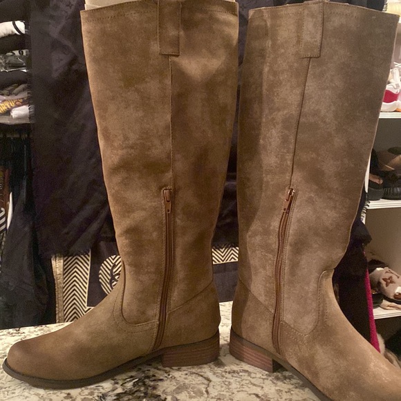 Mia Piper boots size 8 1/2 - Picture 4 of 5